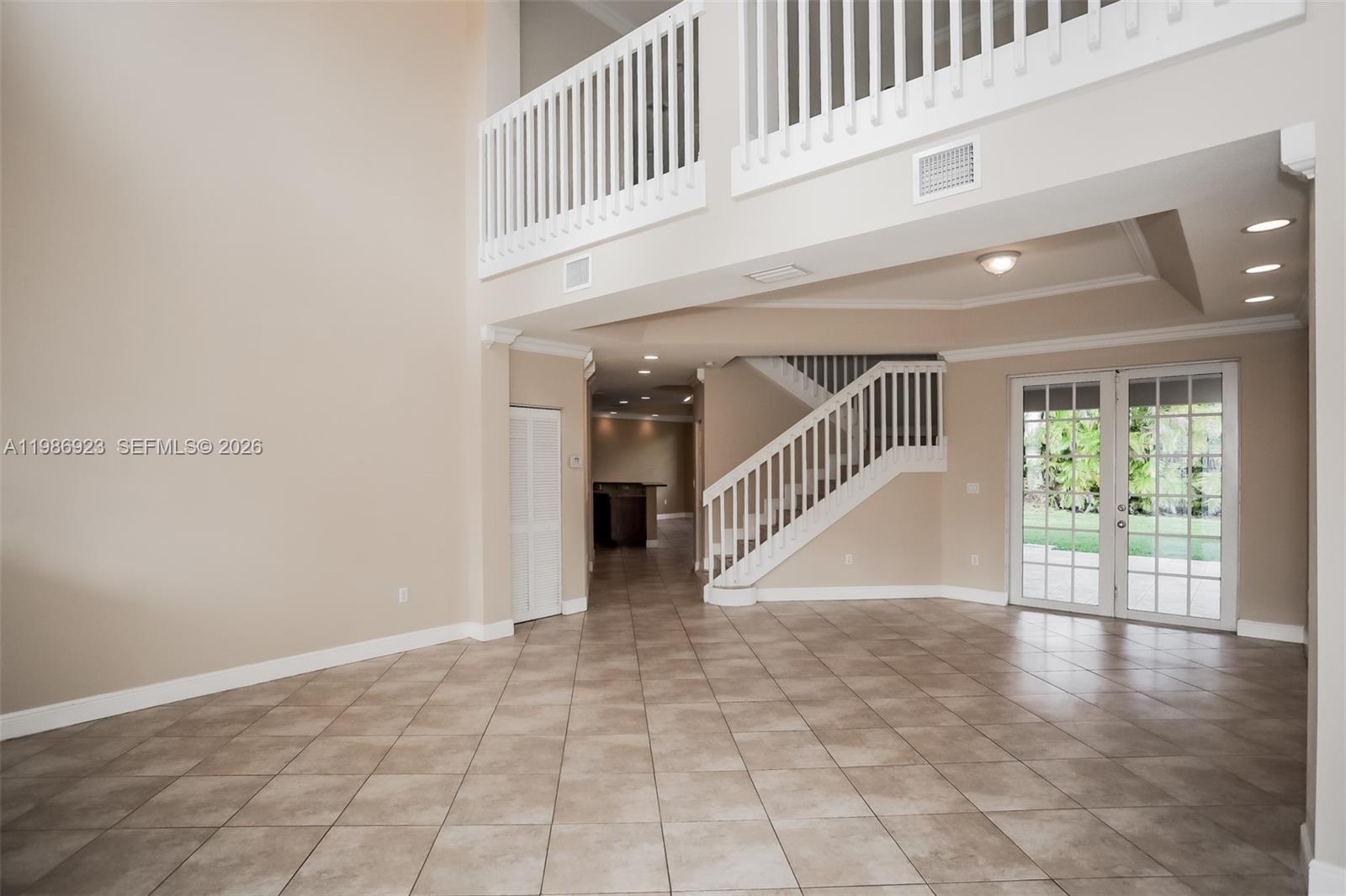 EMERALD GREENS SUB - Residential Lease