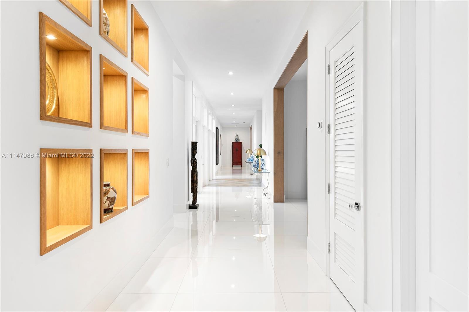 RIDGELINE ESTATES - Residential