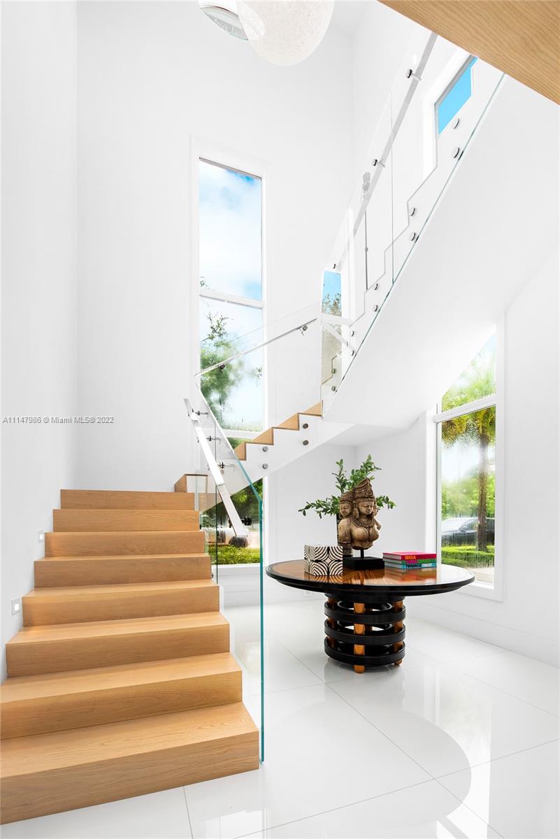 RIDGELINE ESTATES - Residential