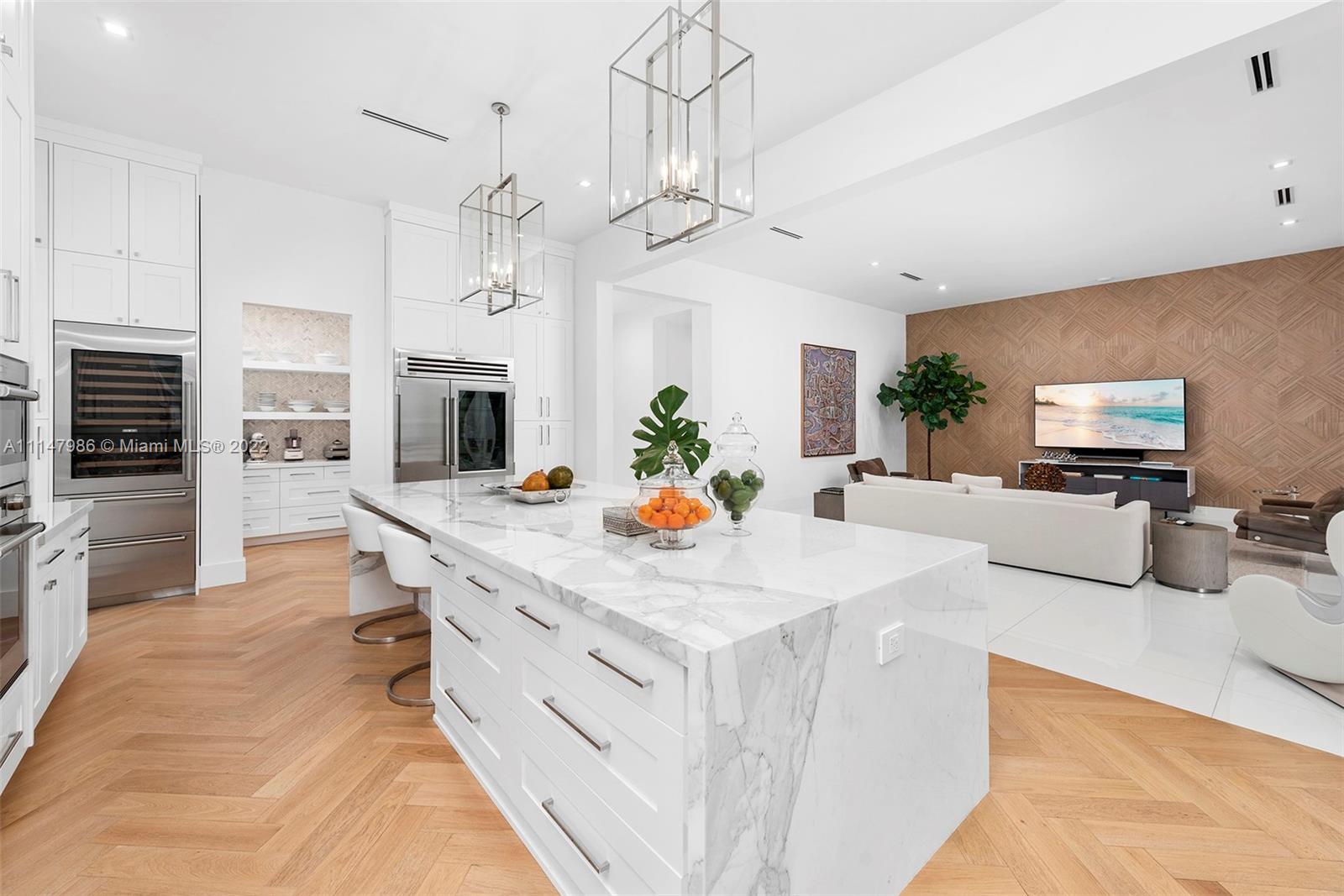 RIDGELINE ESTATES - Residential