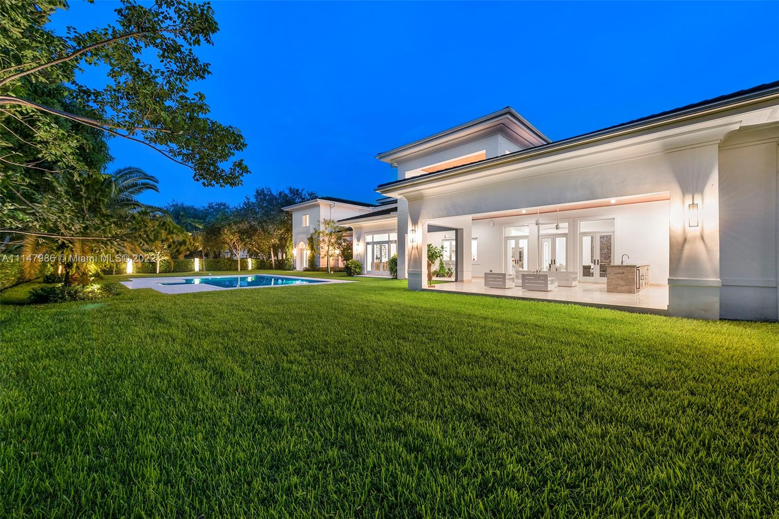 RIDGELINE ESTATES - Residential