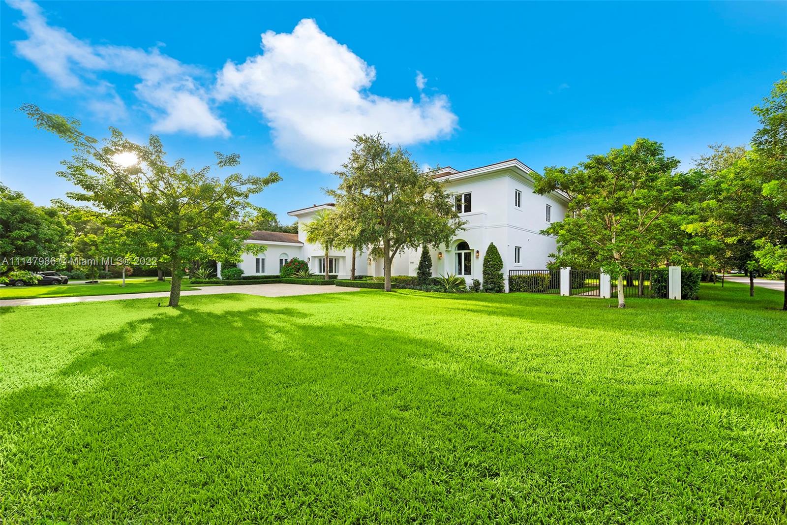 RIDGELINE ESTATES - Residential