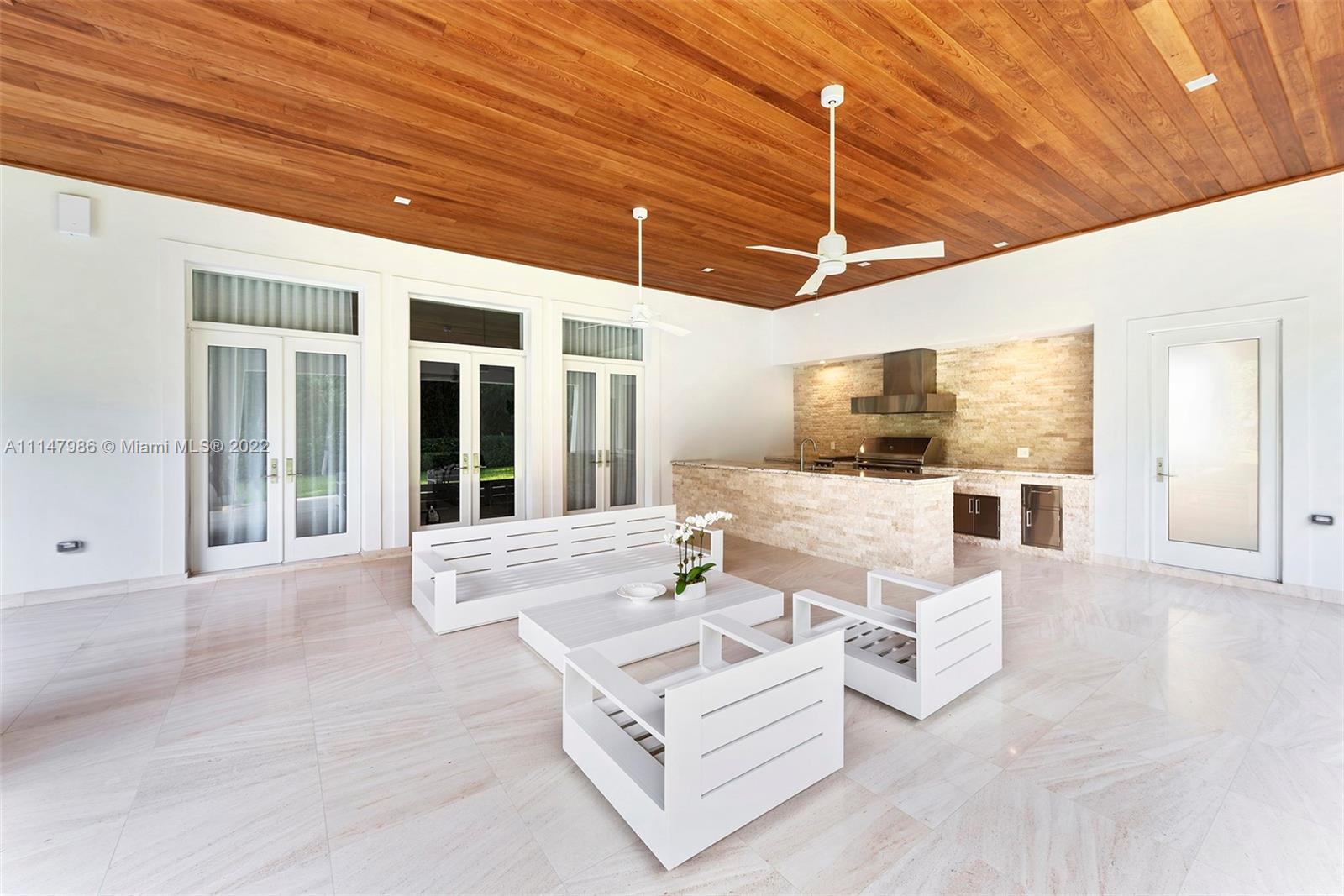 RIDGELINE ESTATES - Residential