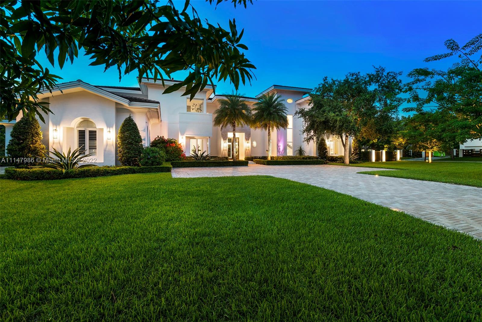 RIDGELINE ESTATES - Residential