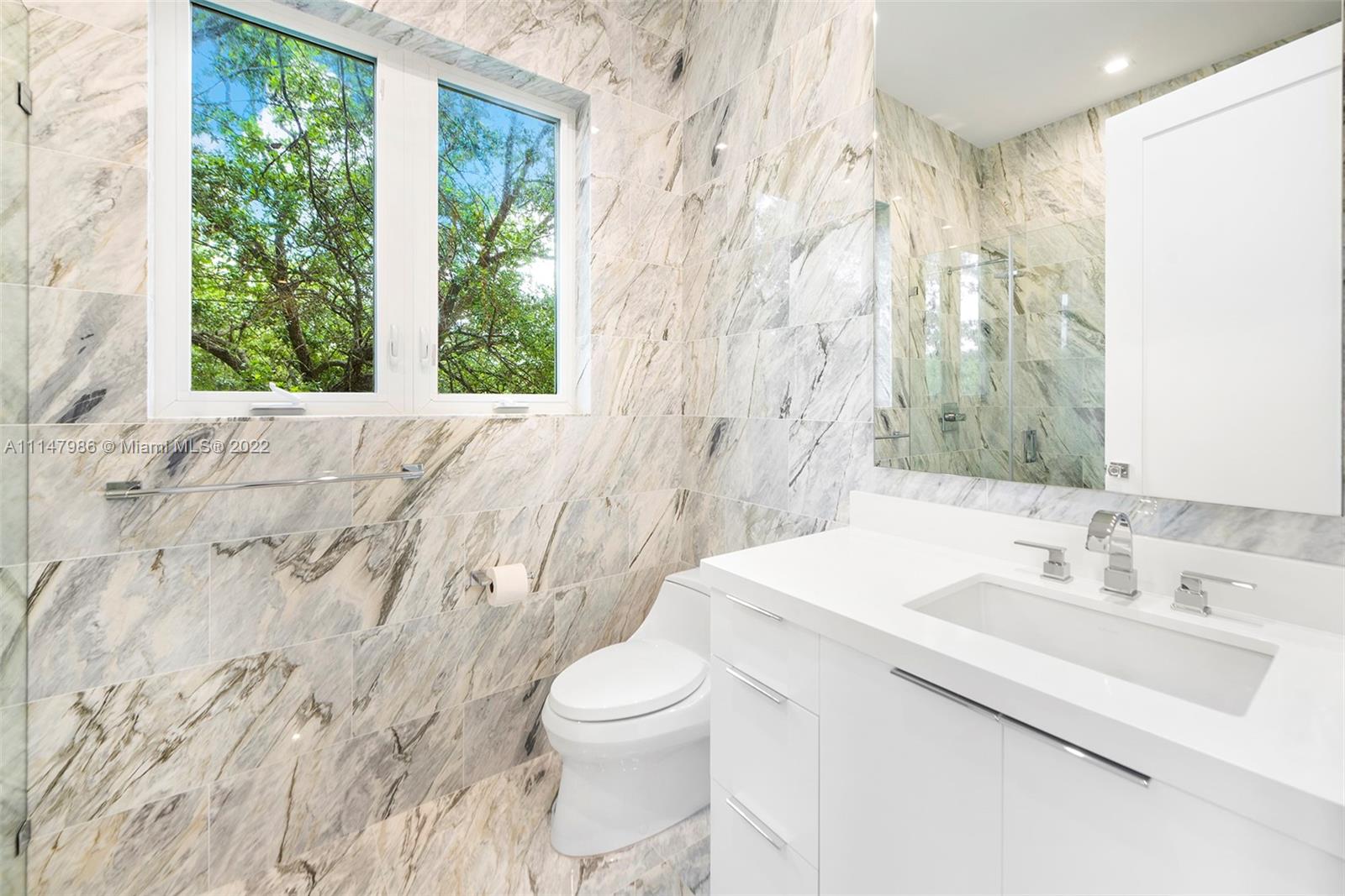 RIDGELINE ESTATES - Residential