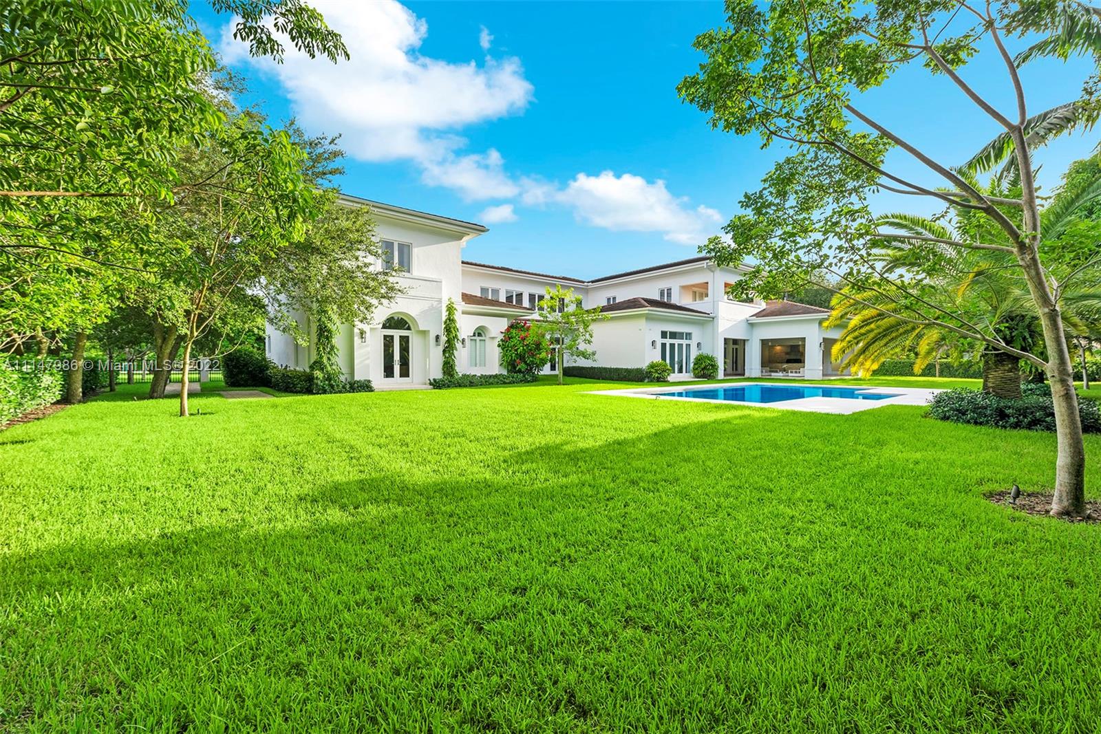 RIDGELINE ESTATES - Residential