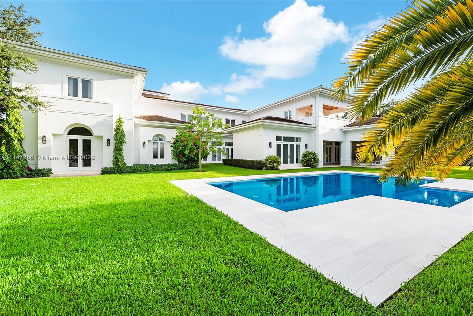 RIDGELINE ESTATES - Residential