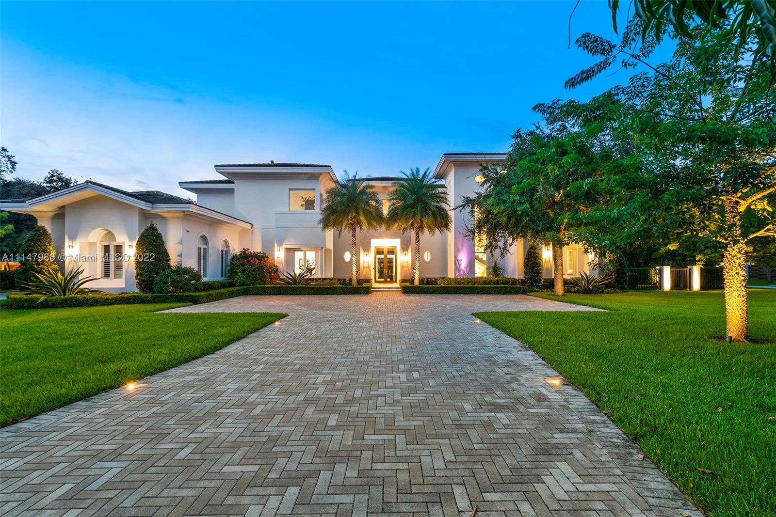 RIDGELINE ESTATES - Residential