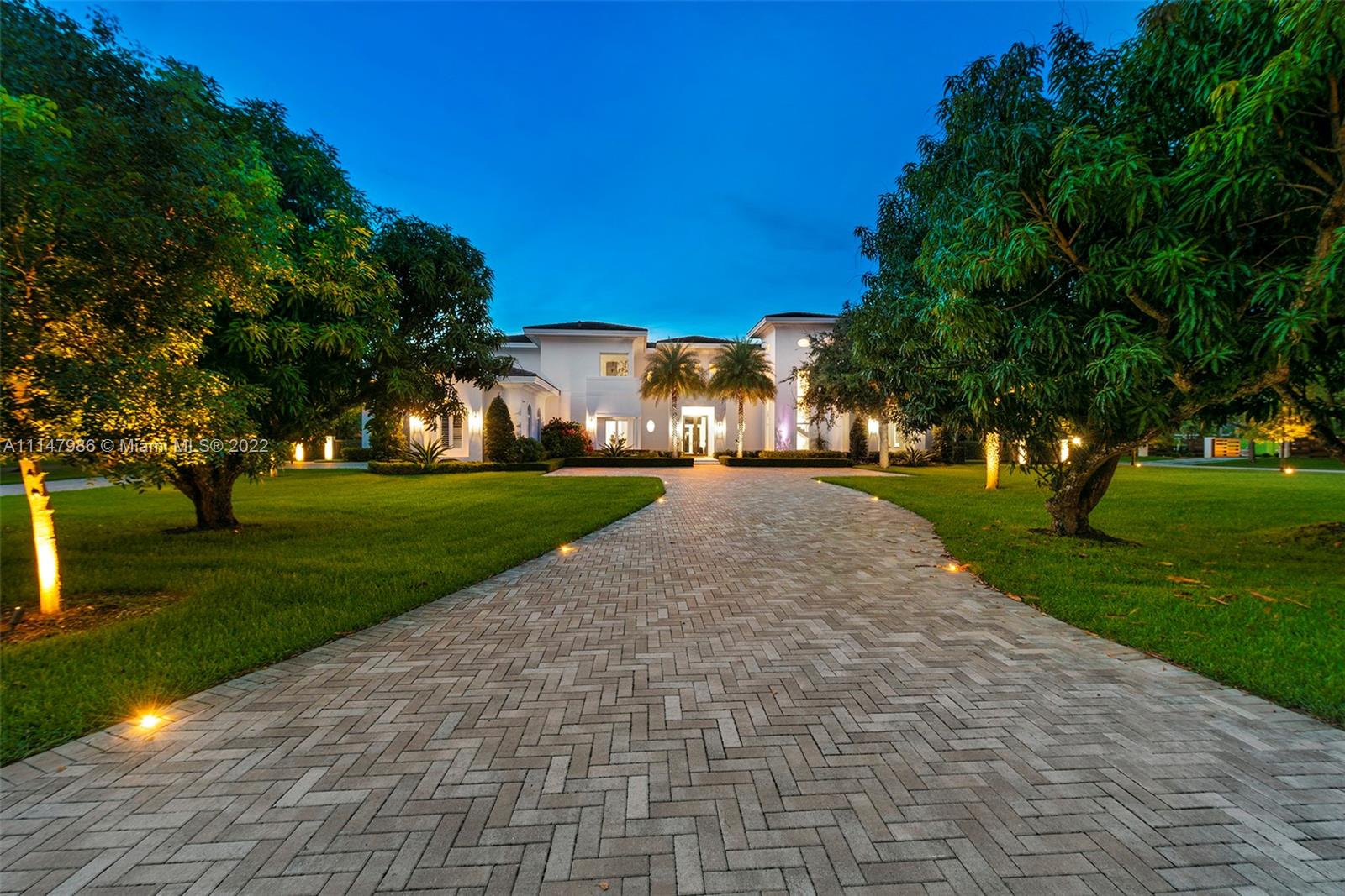 RIDGELINE ESTATES - Residential