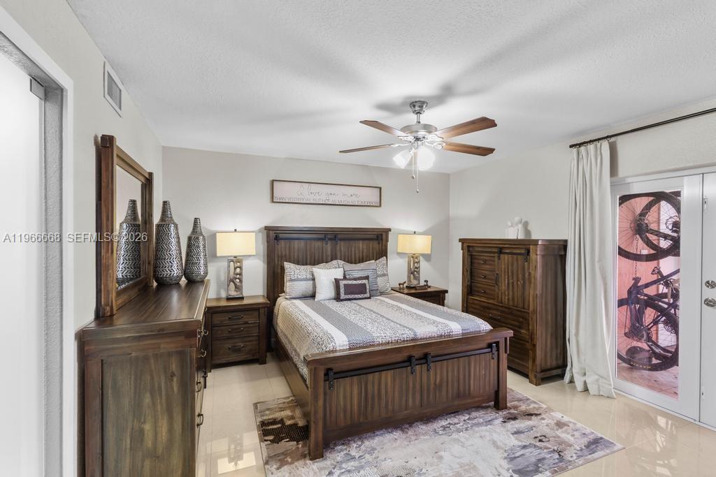 GARDEN VILLAS CONDO II - Residential