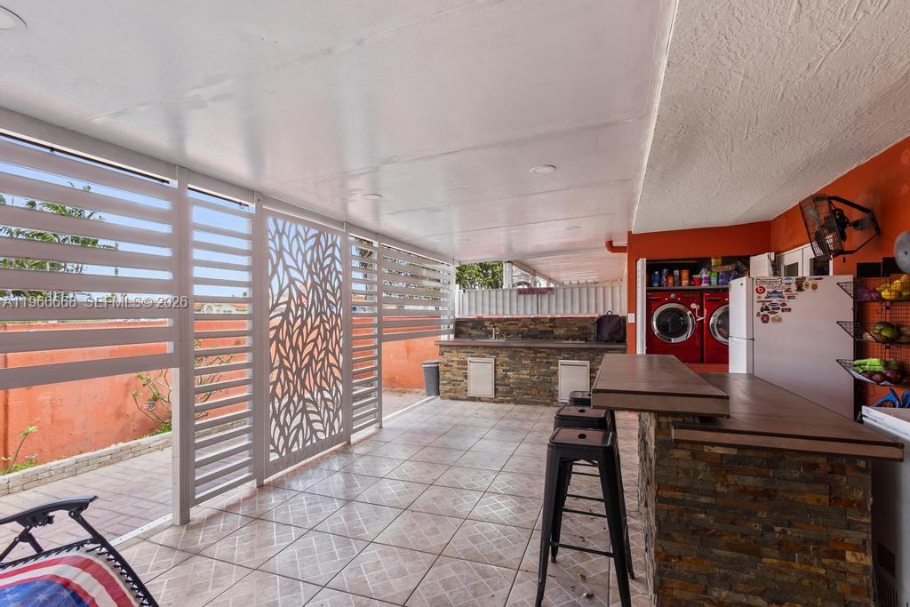 GARDEN VILLAS CONDO II - Residential