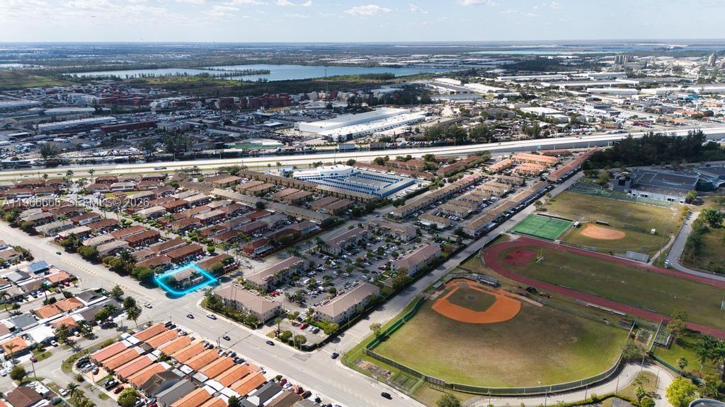 GARDEN VILLAS CONDO II - Residential