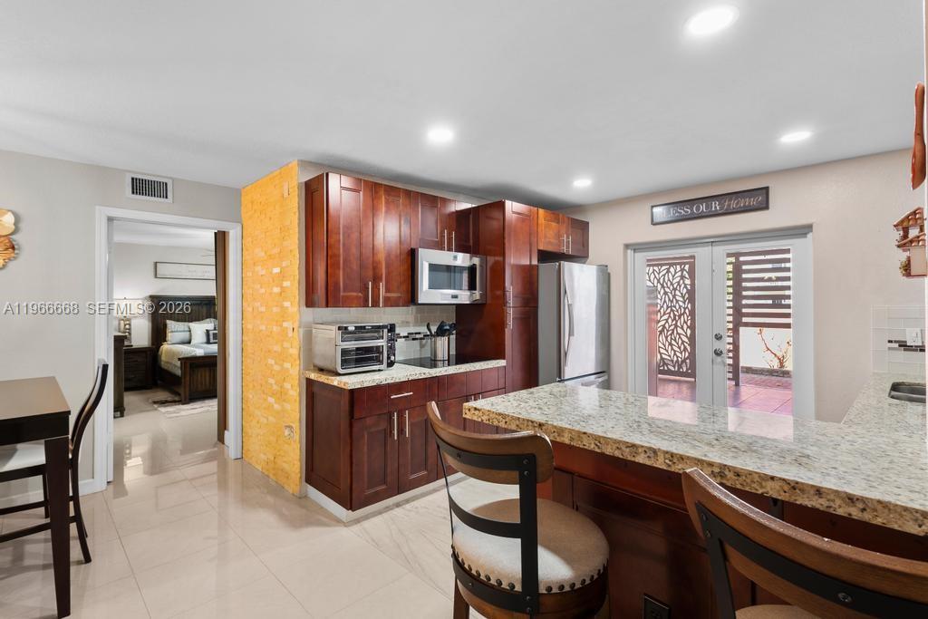 10951 W Okeechobee Rd 101