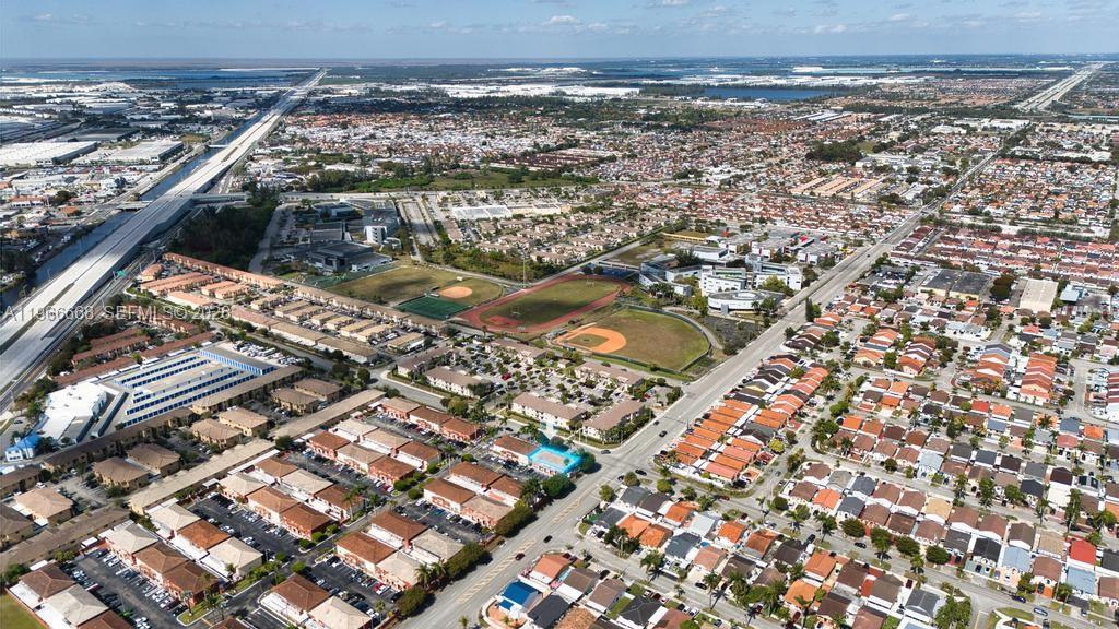 GARDEN VILLAS CONDO II - Residential