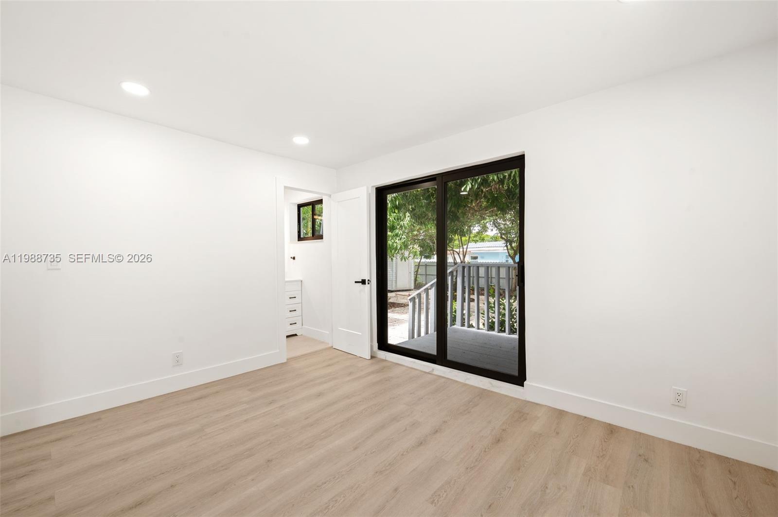 BROADVIEW PARK SEC 2 AMEN - Residential