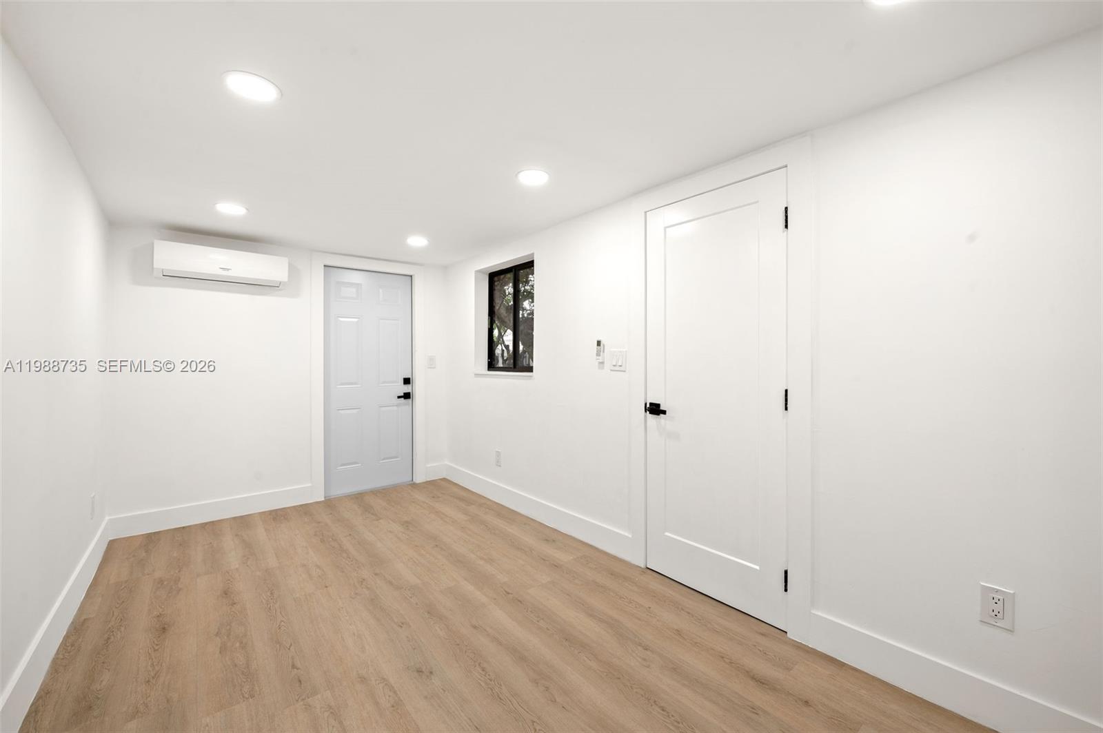 BROADVIEW PARK SEC 2 AMEN - Residential