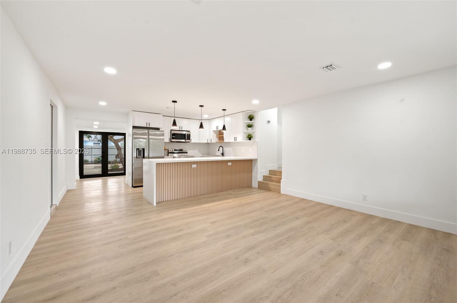 BROADVIEW PARK SEC 2 AMEN - Residential