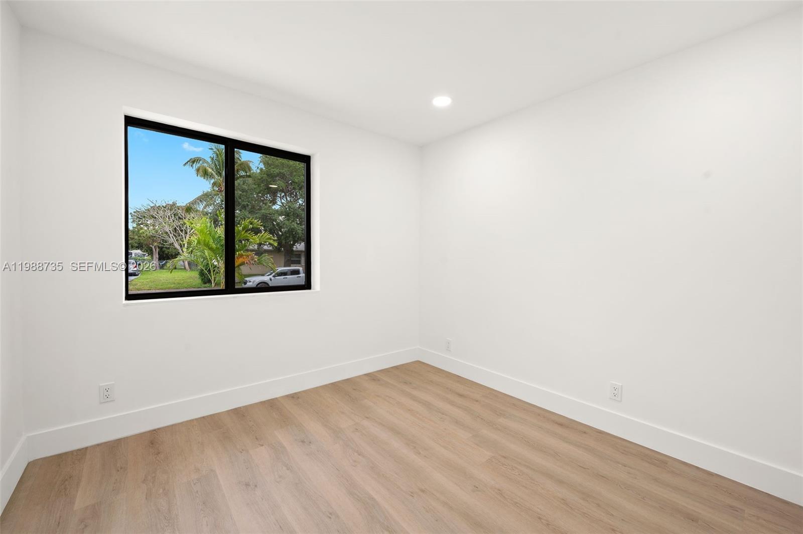 BROADVIEW PARK SEC 2 AMEN - Residential