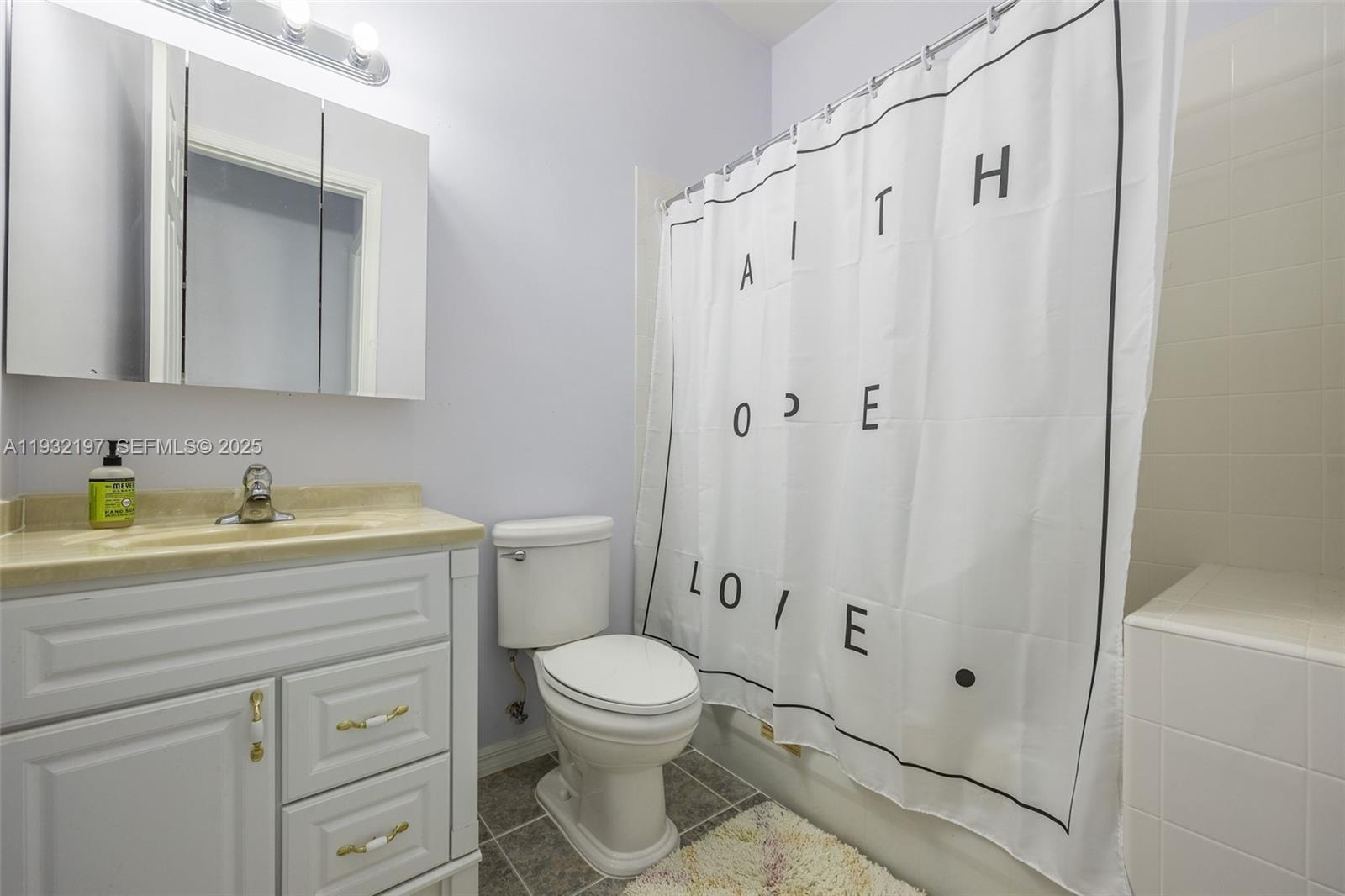 LaBelle - Residential