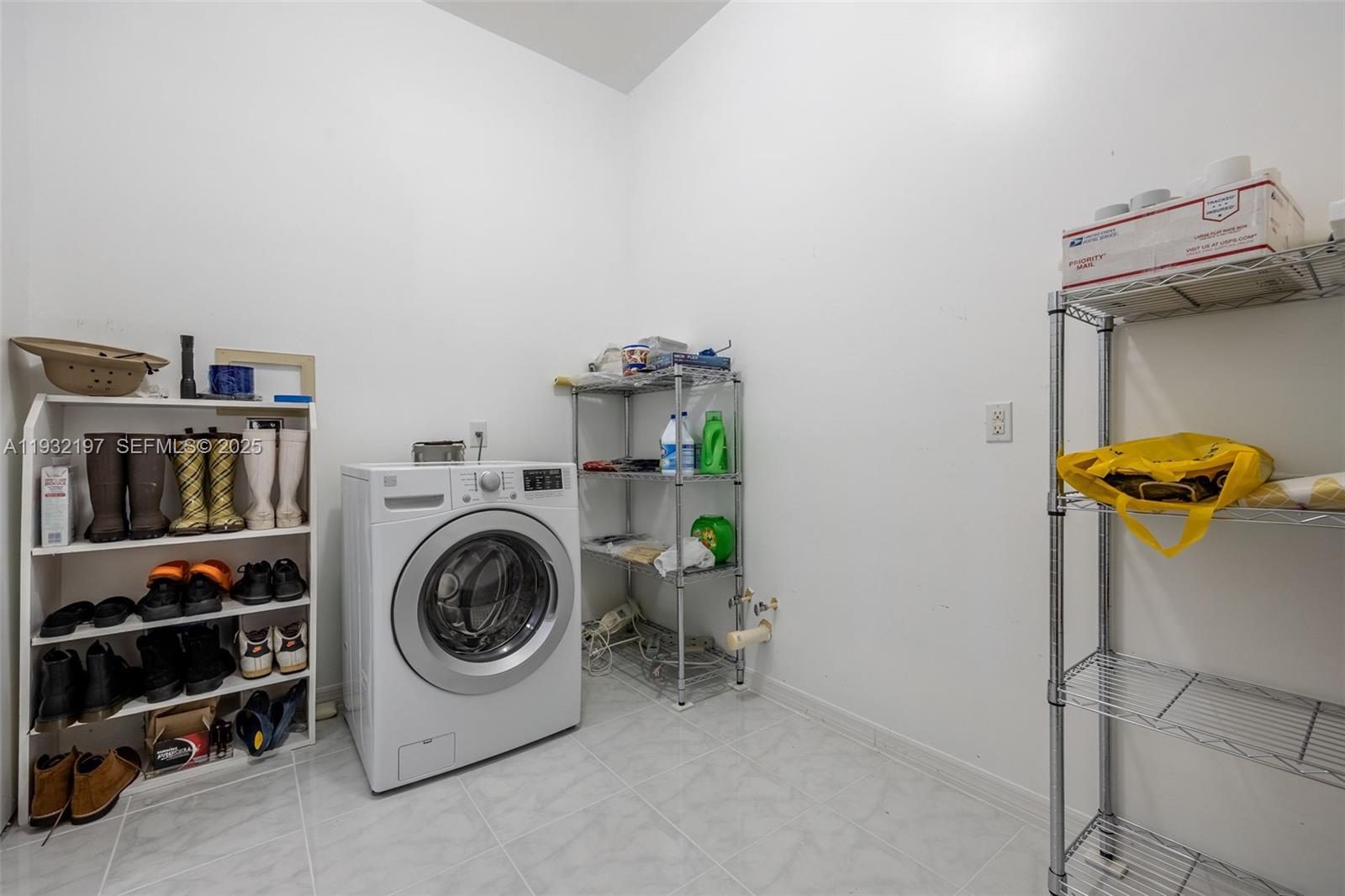 LaBelle - Residential