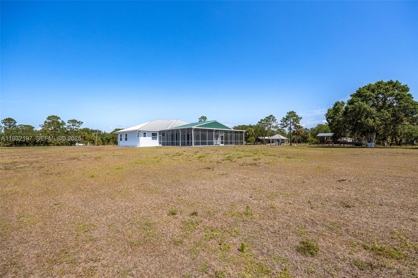 LaBelle - Residential