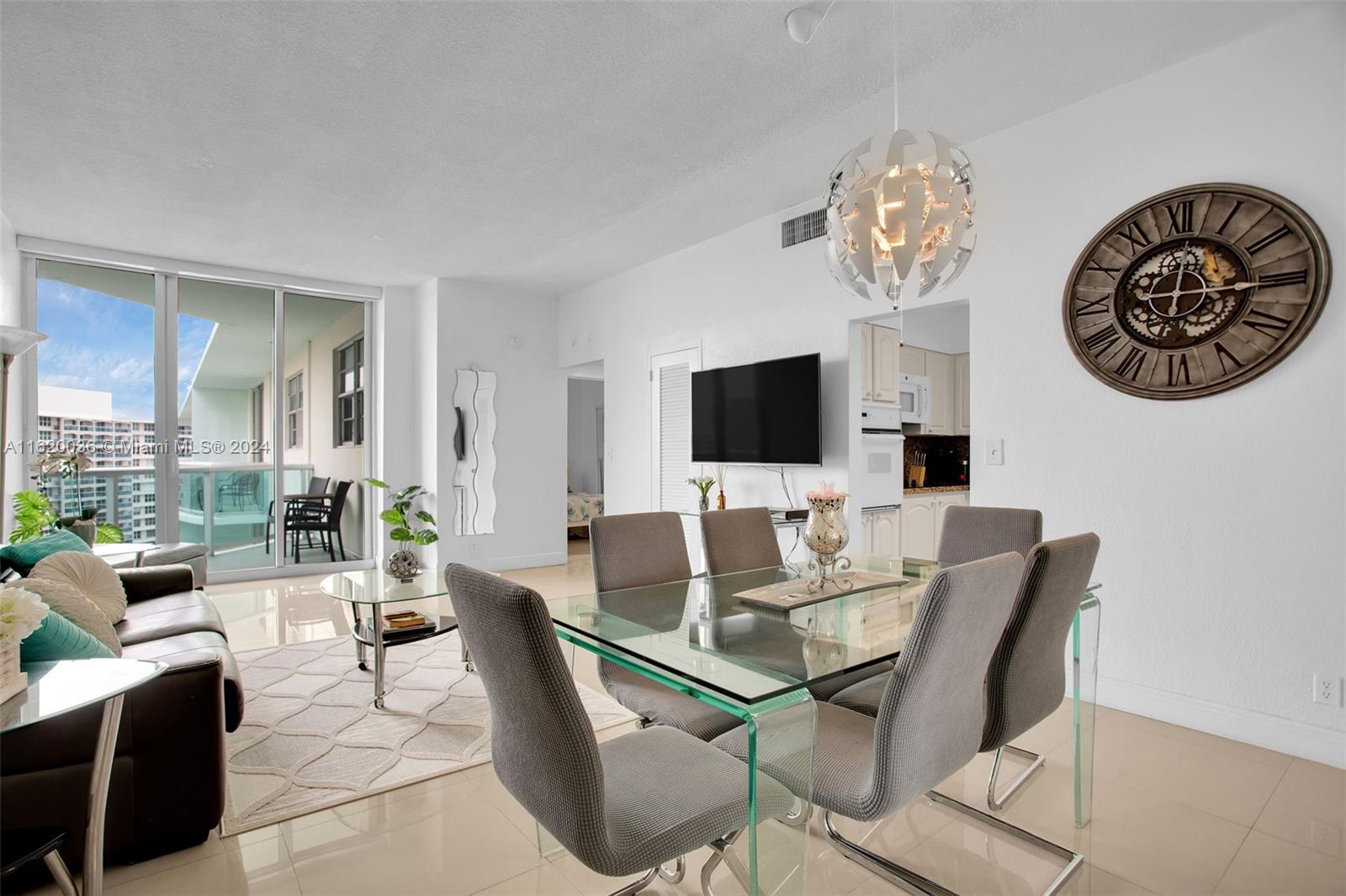 TIDES ON HOLLYWOOD BEACH - Residential