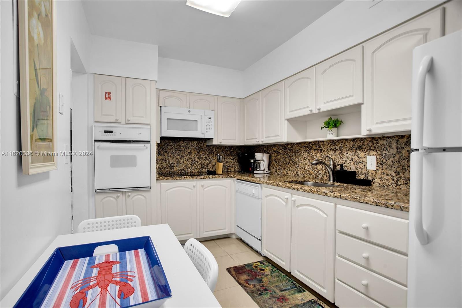 TIDES ON HOLLYWOOD BEACH - Residential