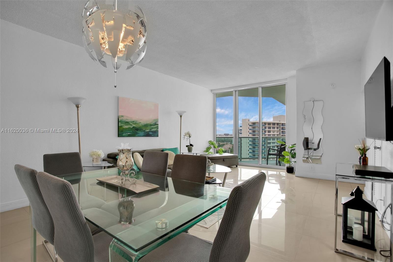 TIDES ON HOLLYWOOD BEACH - Residential