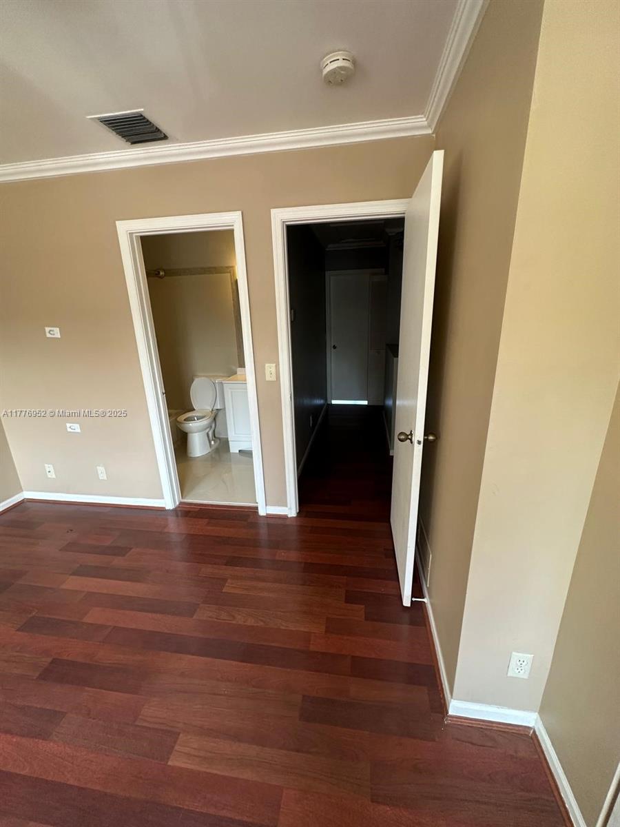 BANYAN OAKRIDGE COMMERCIAL - Residential