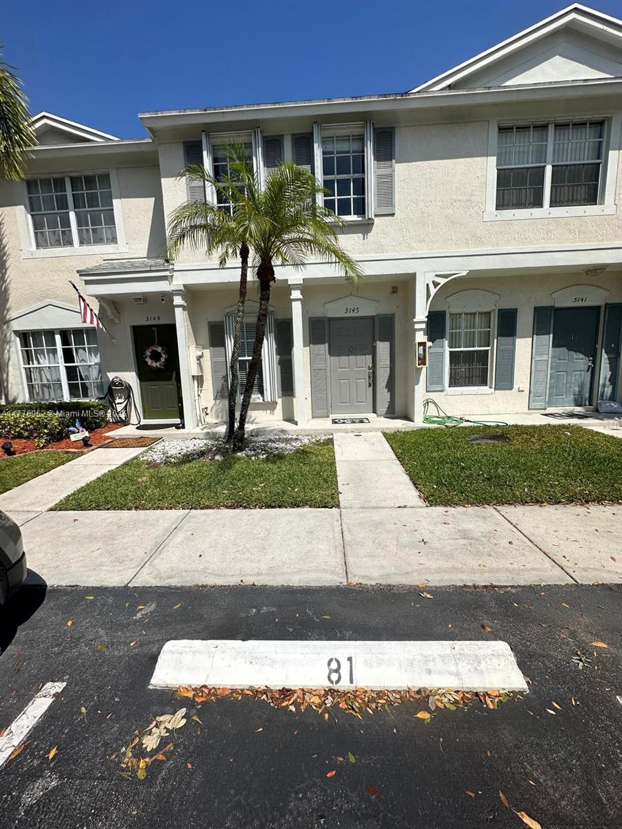 BANYAN OAKRIDGE COMMERCIAL - Residential