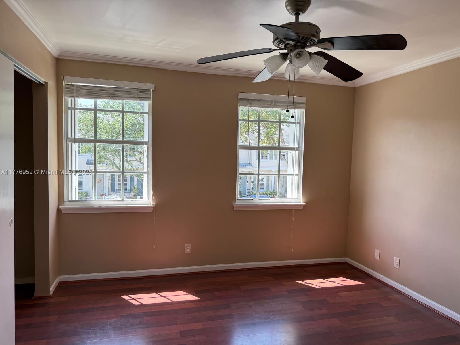 BANYAN OAKRIDGE COMMERCIAL - Residential