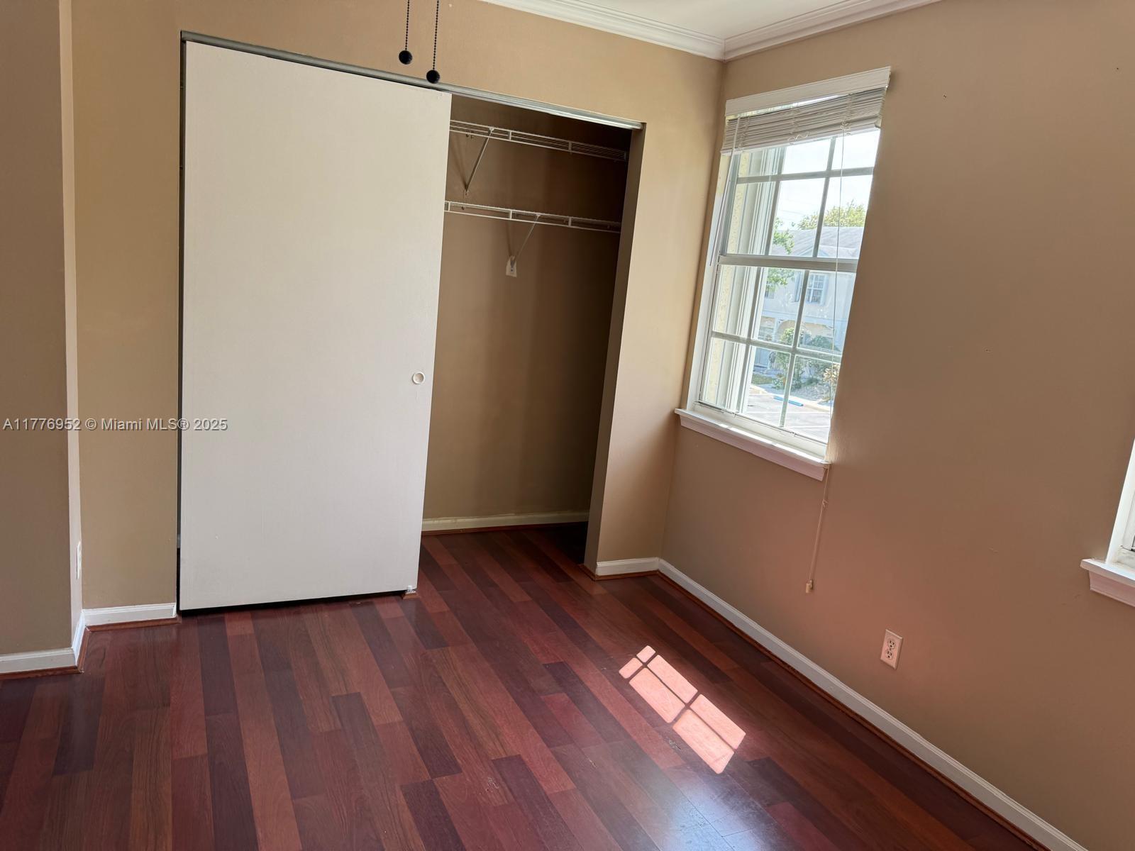 BANYAN OAKRIDGE COMMERCIAL - Residential