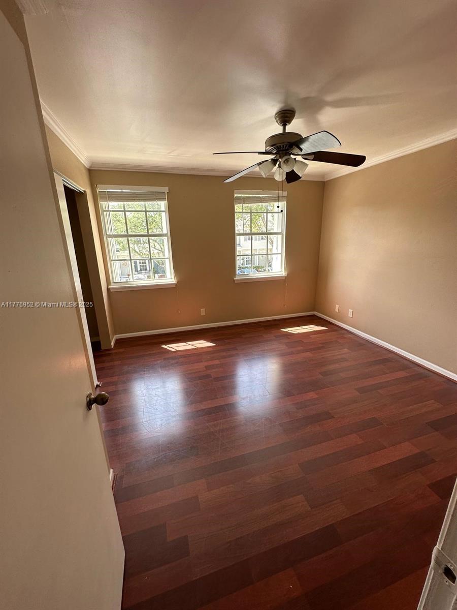 BANYAN OAKRIDGE COMMERCIAL - Residential