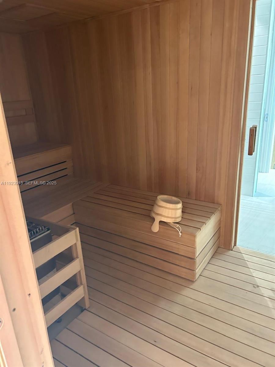 AURORA - Residential