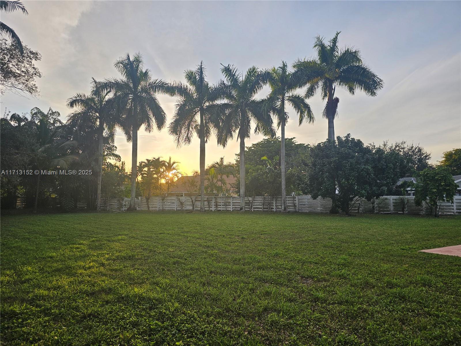 COUNTRY WALK SEC 3 - Residential