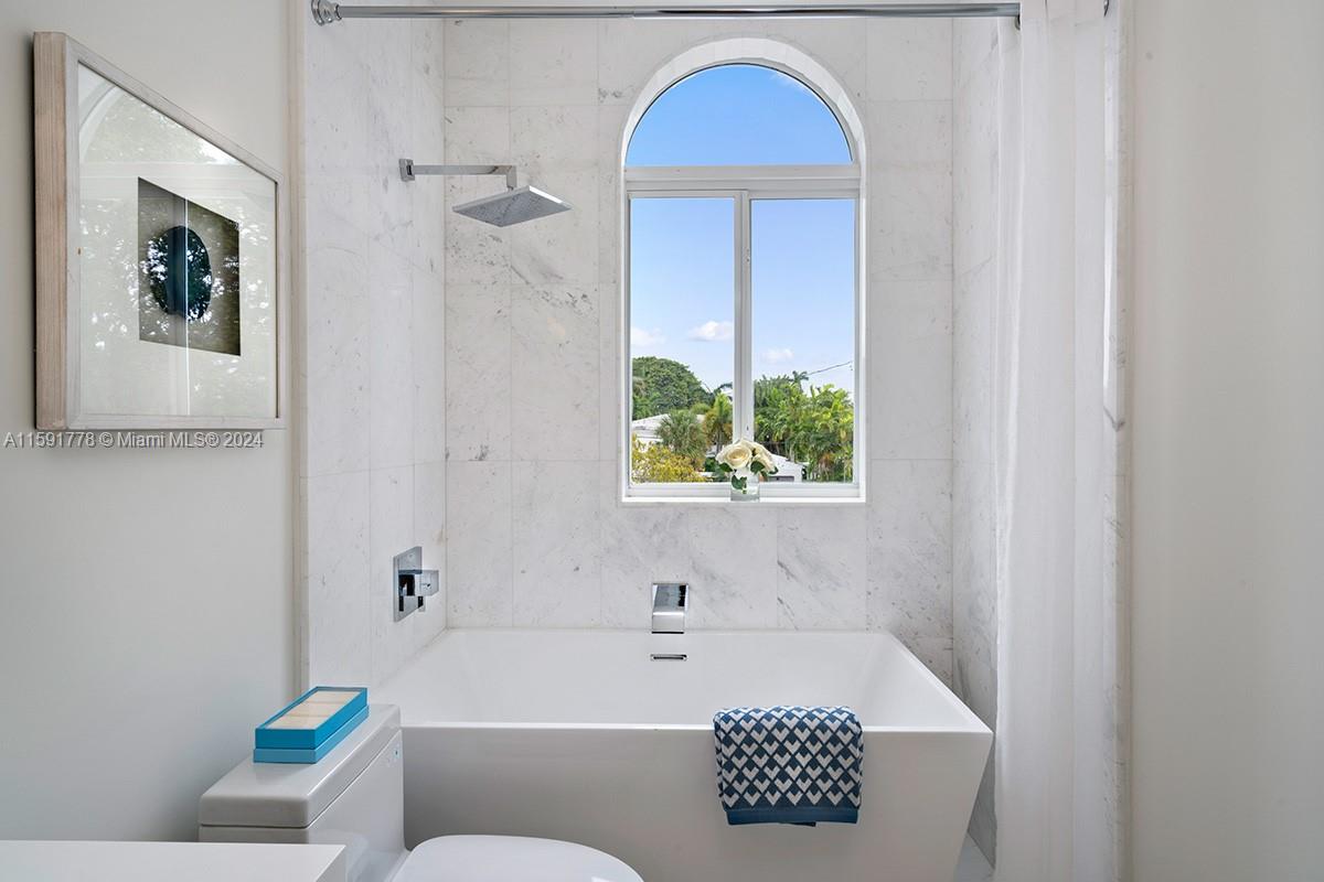 LA GORCE GOLF SUB - Residential