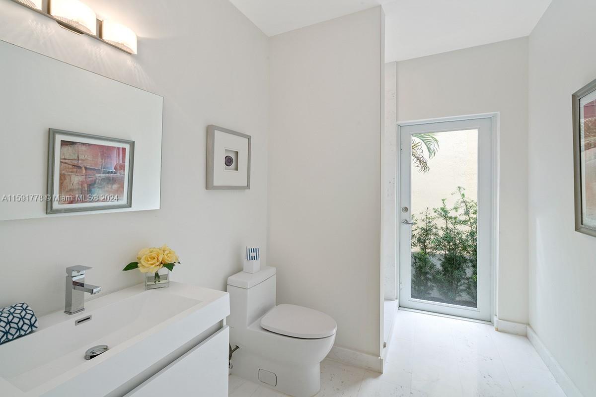 LA GORCE GOLF SUB - Residential