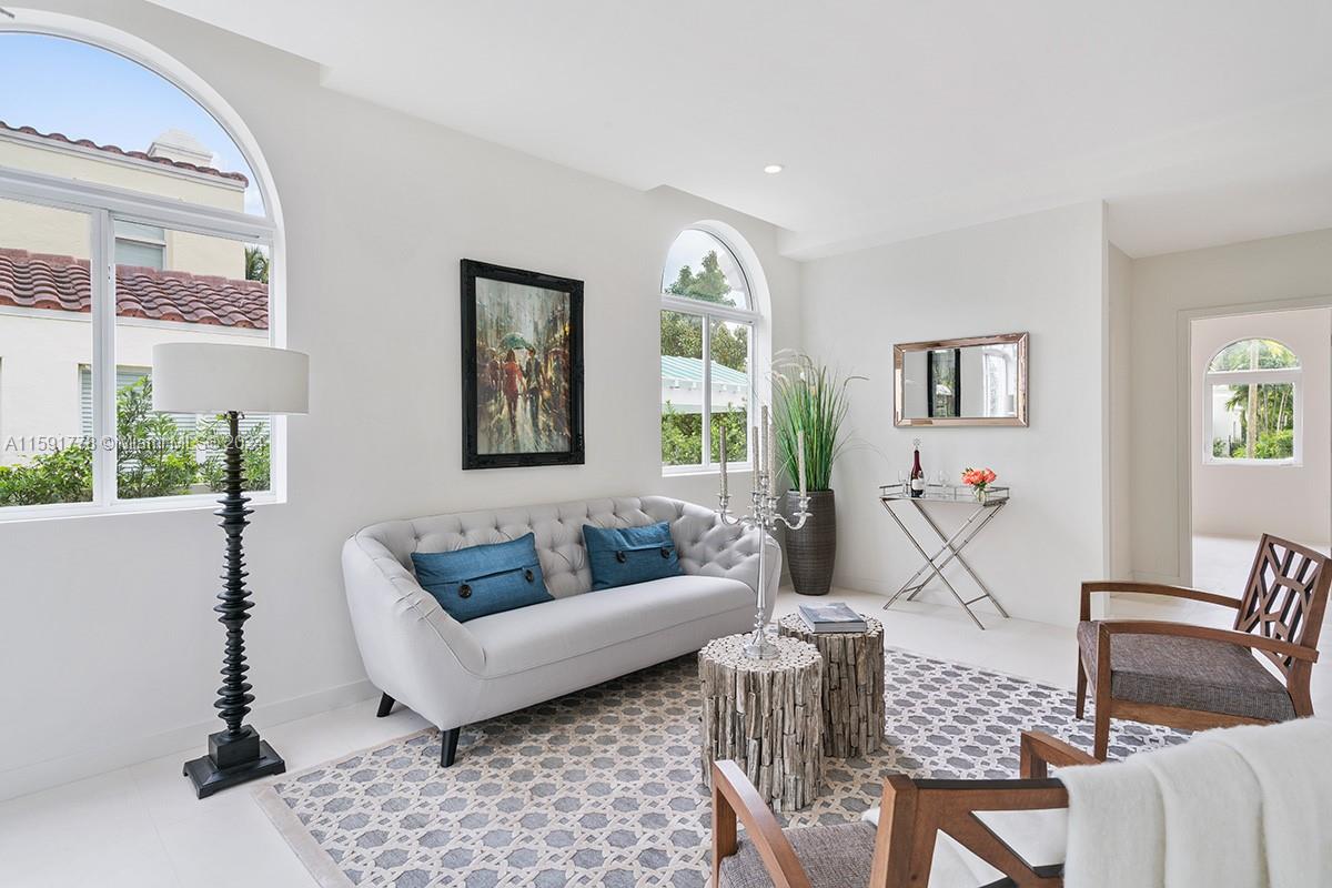 LA GORCE GOLF SUB - Residential