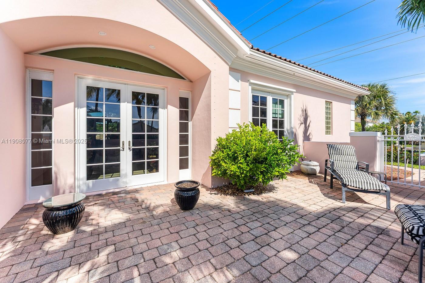 TOMKUS - Residential