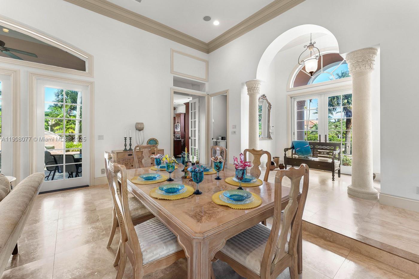 TOMKUS - Residential