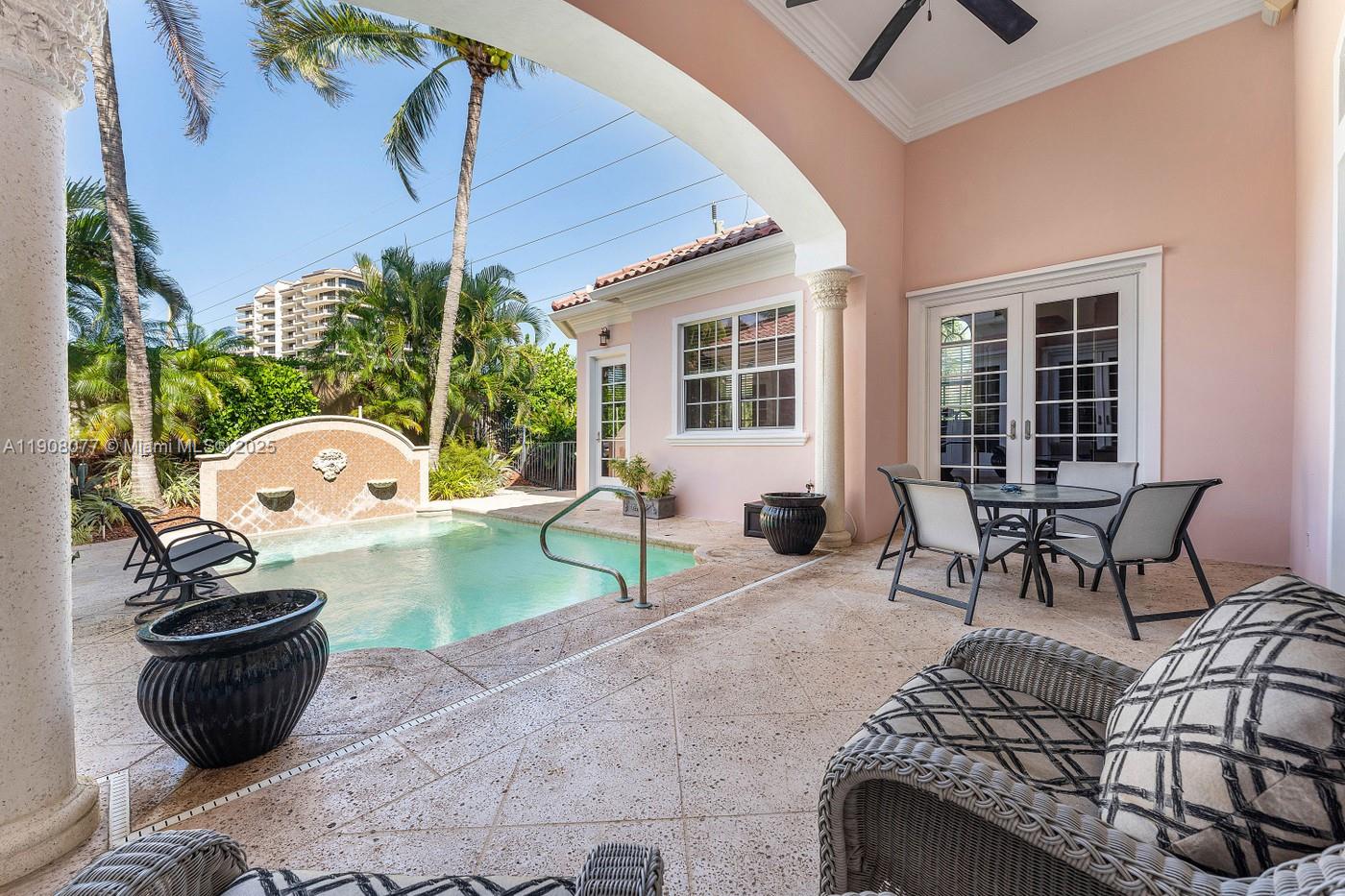 TOMKUS - Residential