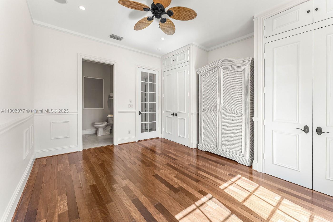 TOMKUS - Residential