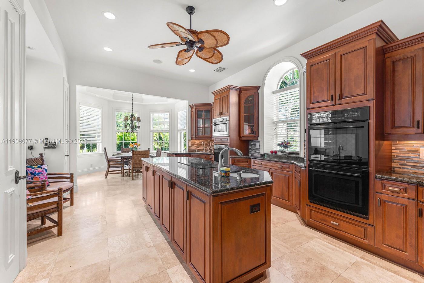 TOMKUS - Residential