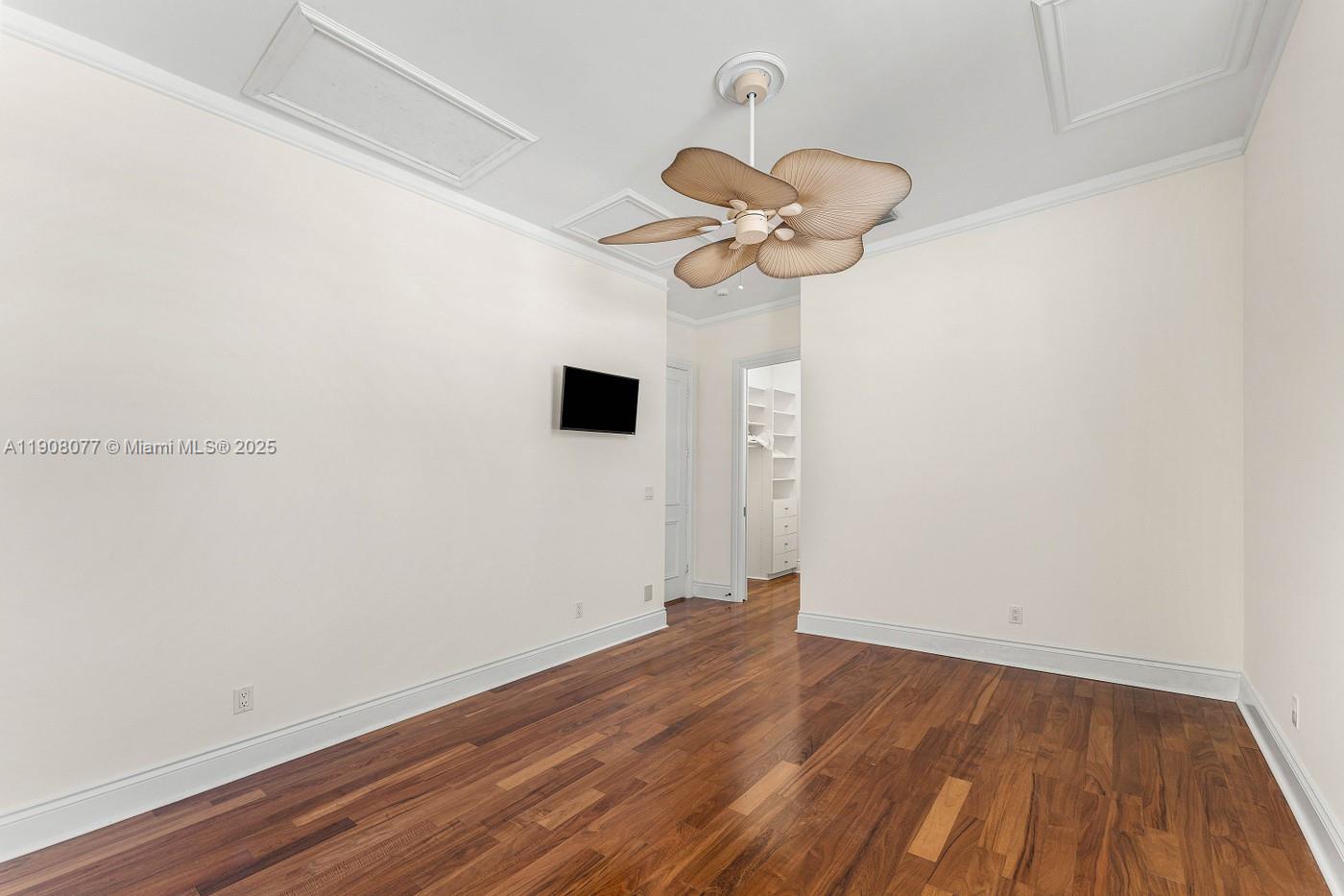 TOMKUS - Residential