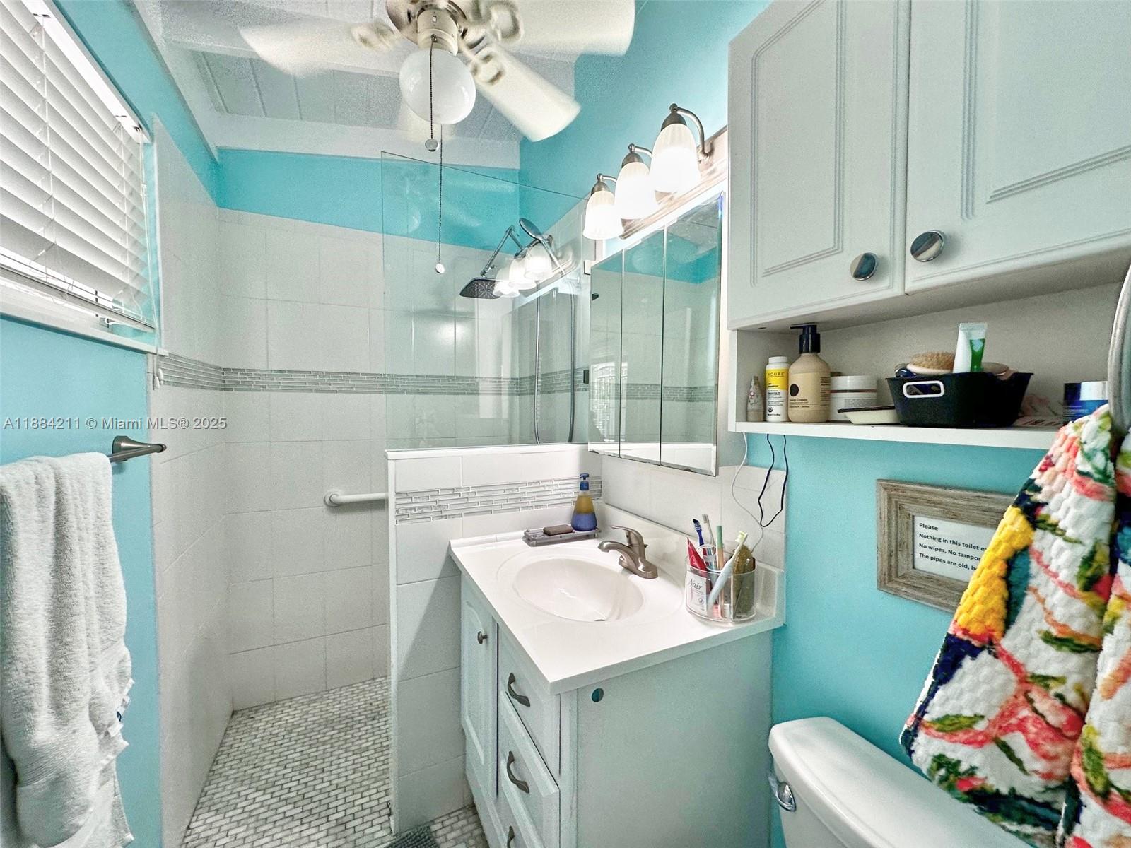 PLANTATION KEY COLONY - Residential