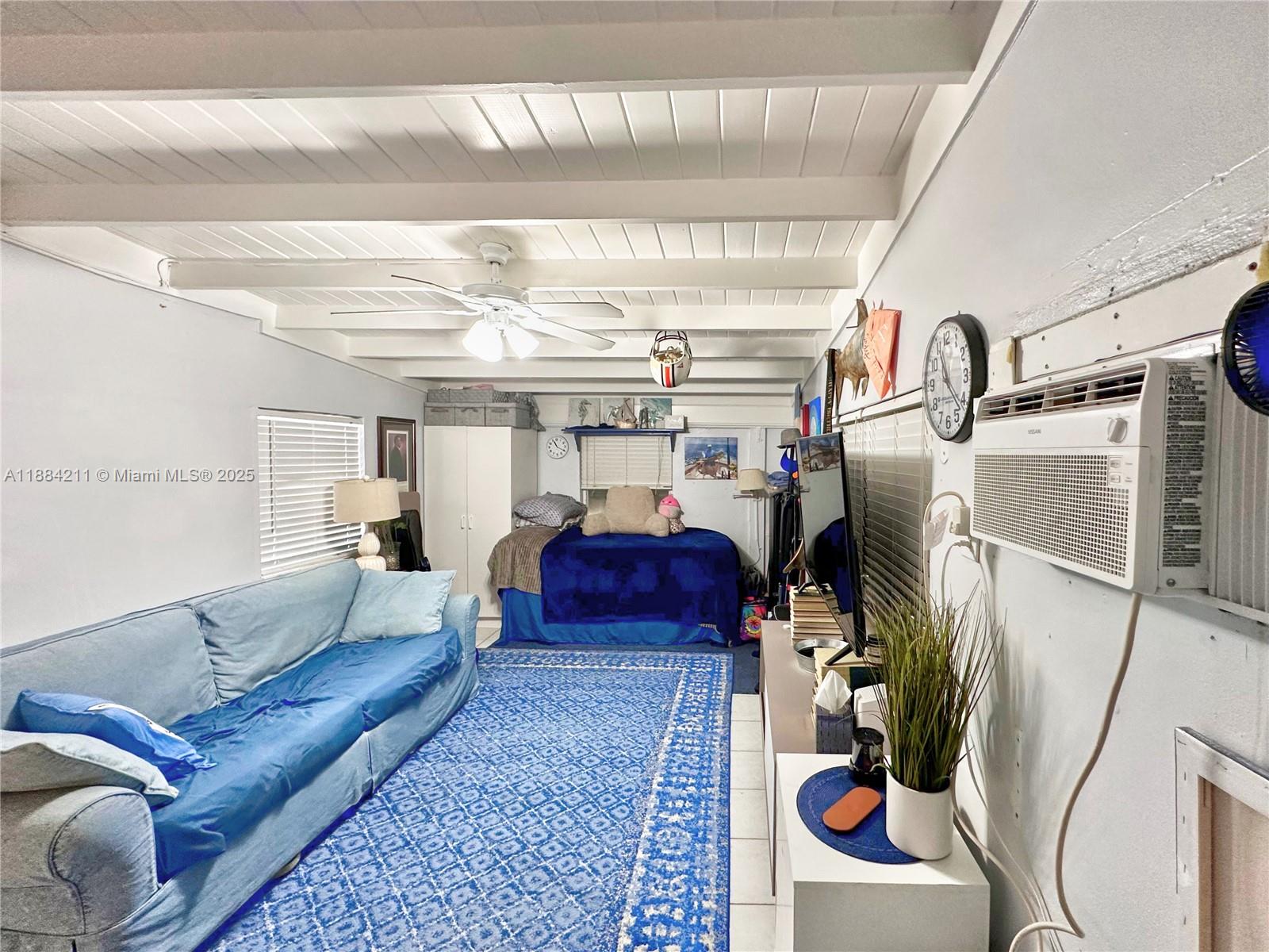 PLANTATION KEY COLONY - Residential