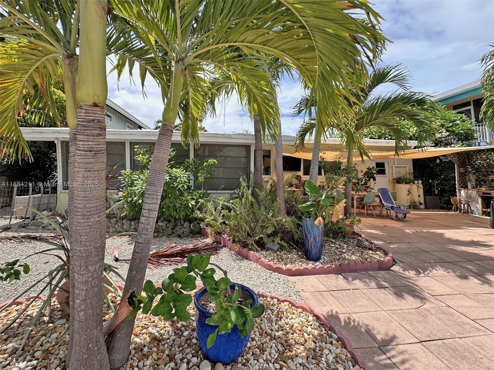 PLANTATION KEY COLONY - Residential