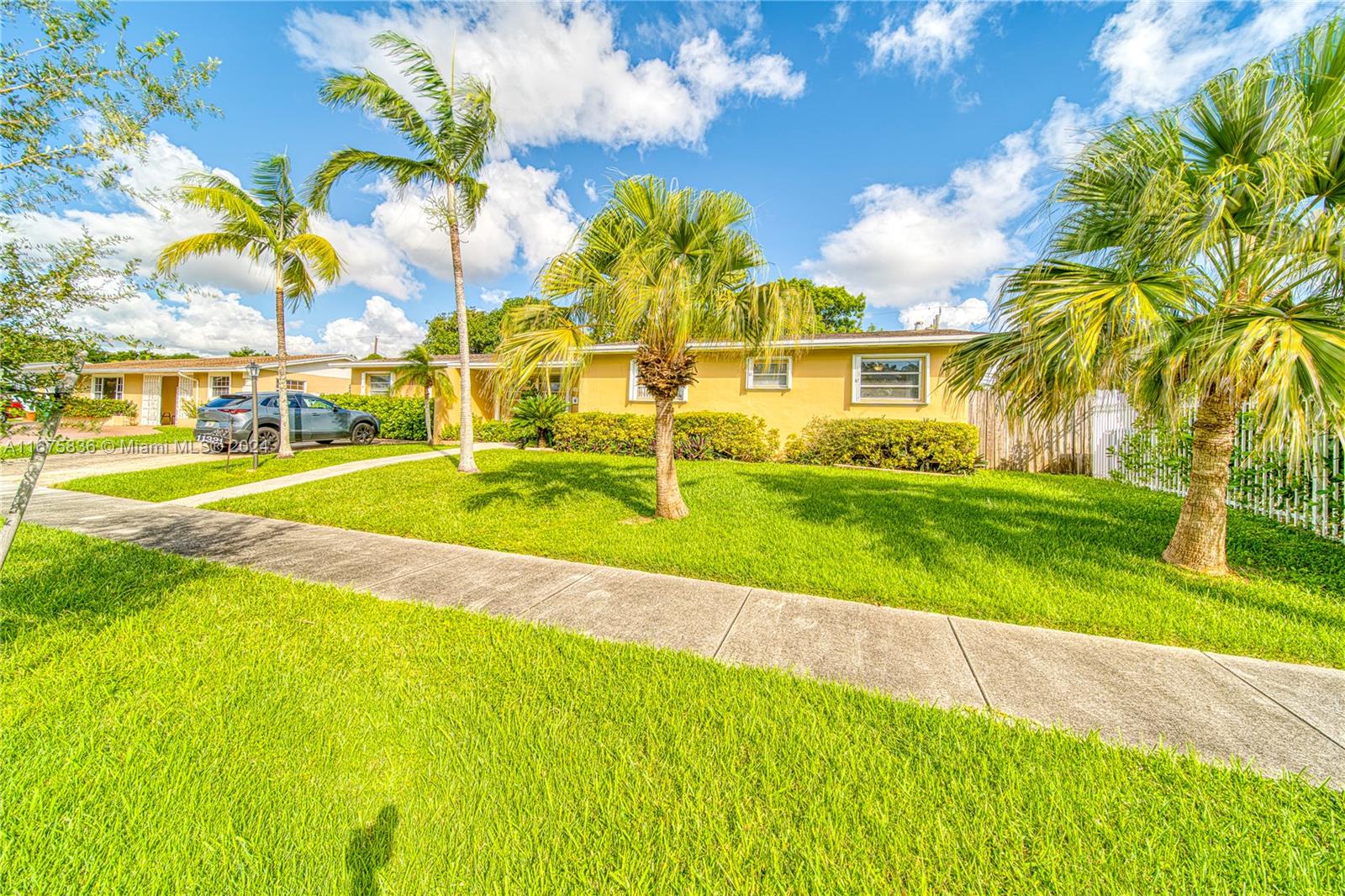 Charming Poolside Home! This lovely property features 4 bedrooms and 3 bathrooms, located in one of South Miami-Dade County's most desirable neighborhoods. Experience a safe and welcoming community just minutes from major freeways and essential roads. Excellent schools at all levels are nearby, as well as shopping centers and wonderful dining options.
The kitchen has been beautifully updated with stainless steel appliances and granite countertops, and the spacious living room offers a delightful pool view. The kitchen opens up to the family room, creating an inviting space for gatherings. The expansive backyard is perfect for entertaining, complete with fruit trees. This is an incredible opportunity you won’t want to pass up! Come take a look!