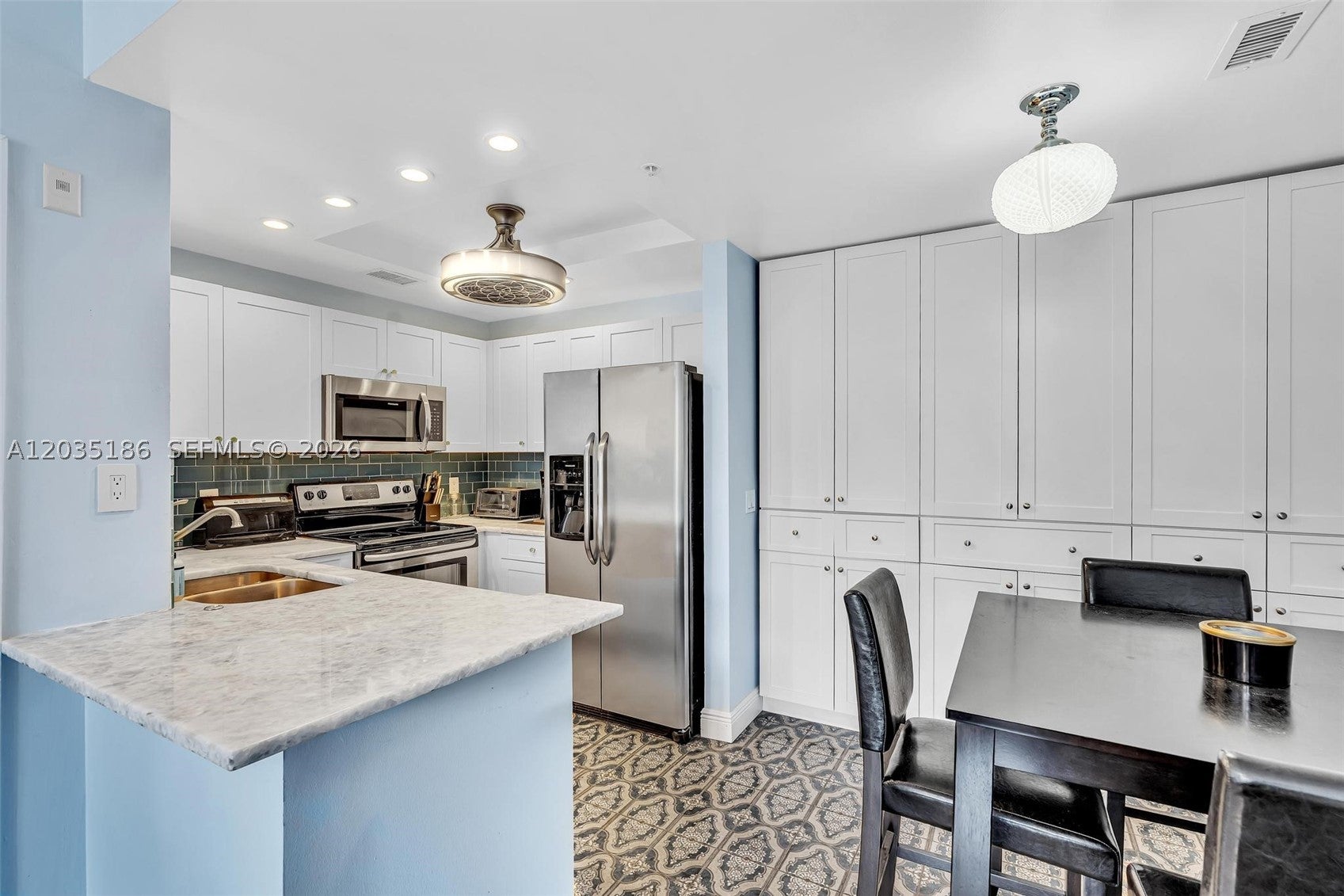 2107 SE 10th Ave 809