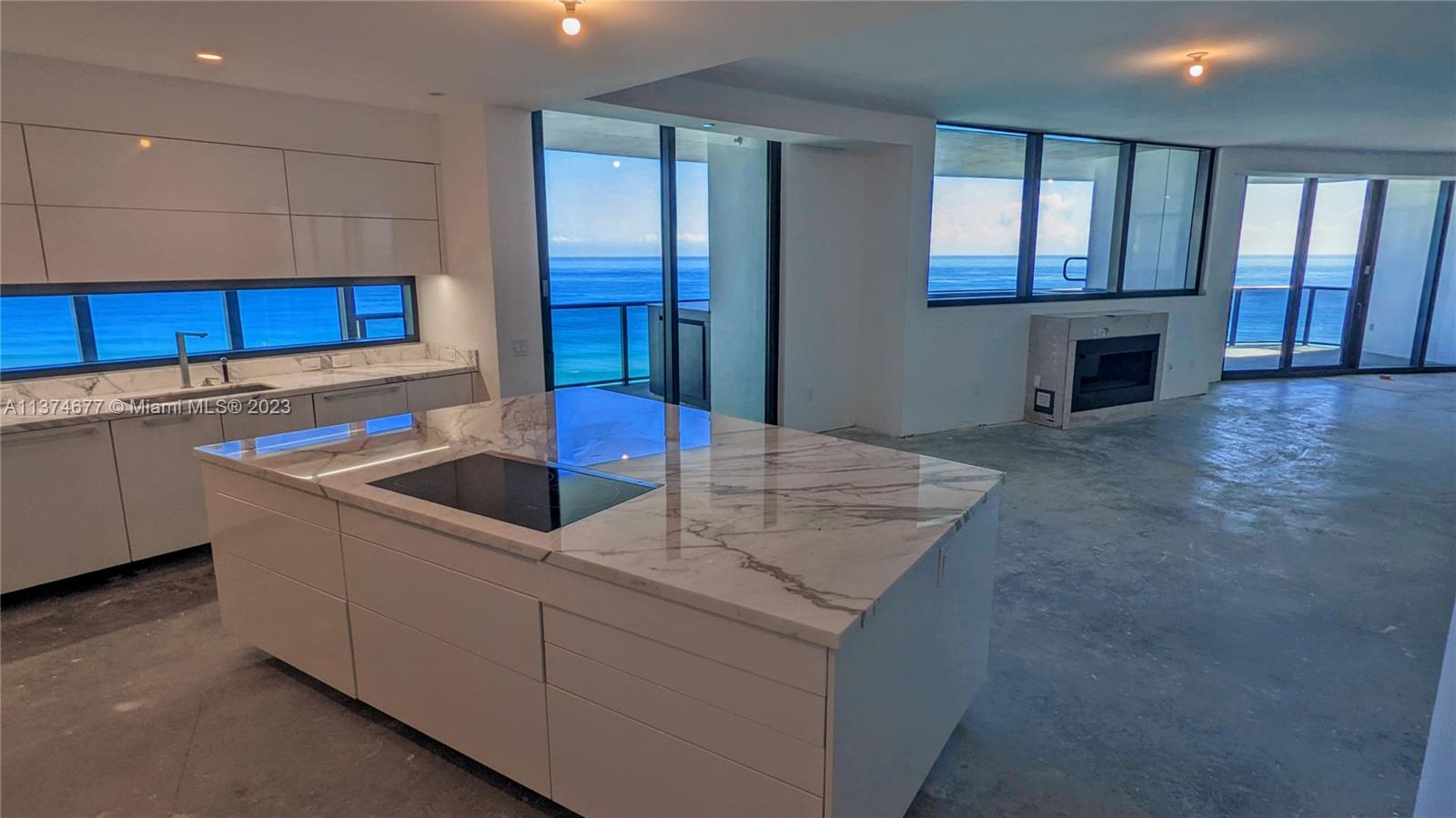 18555 COLLINS AVENUE COND - Residential